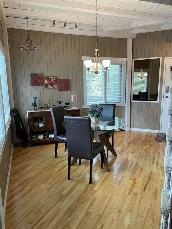Akiskinook At Windermere Lake - Private Beach Access - New Pool And Hot Tub Now Open! Invermere Εξωτερικό φωτογραφία