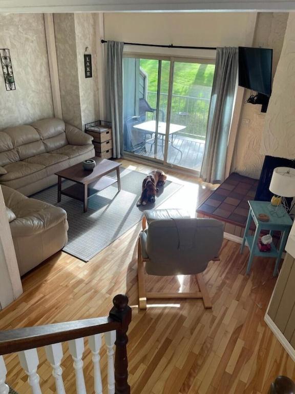 Akiskinook At Windermere Lake - Private Beach Access - New Pool And Hot Tub Now Open! Invermere Εξωτερικό φωτογραφία